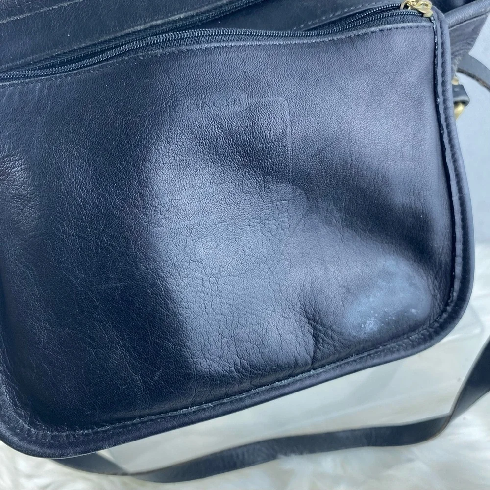 VINTAGE COACH BUCKET BAG - Picture 9 of 15